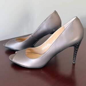 J.Renee Metallic Silver Peep-Toe High Heels 8.5 Narrow